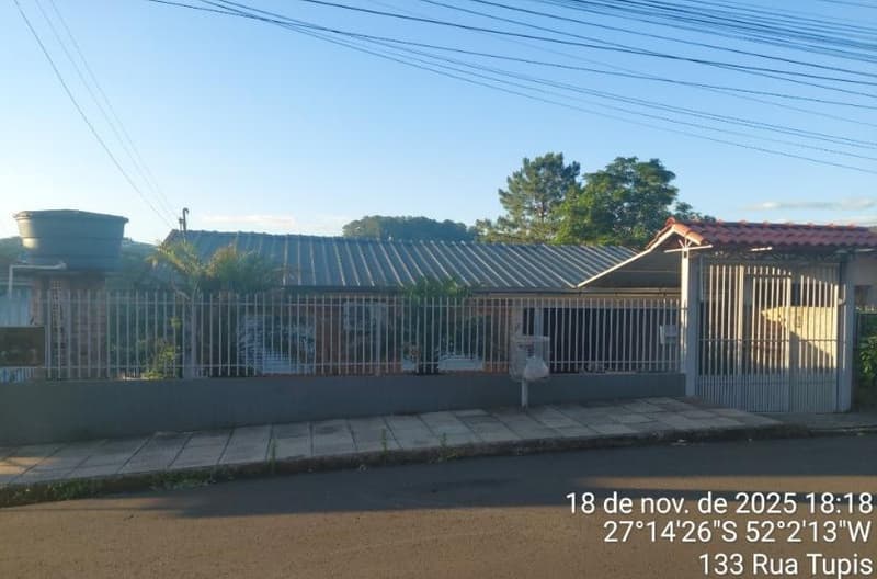 Foto 1 de 22: Casa em leilão em Concórdia - SC, bairro Itaíba — IMÓVEL URBANO COM ÁREA TOTAL DE 400,00 M2 EM CONCÓRDIA-SC