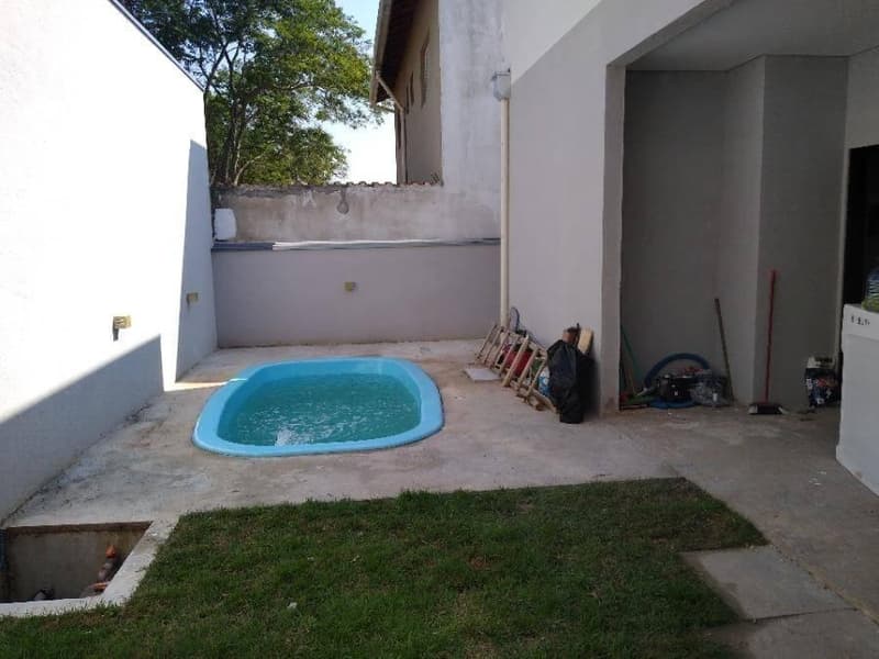 Foto 13 de 17: Casa em leilão em Cotia - SP, bairro Chacara Roselandia — Casa 178m² | Cotia-SP | Res. Parque das Rosas | Chácara Roselândia - Próx. à Estrada da Roselândia - Financiamento até 420 Meses!