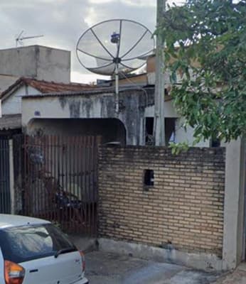 Casa em leilão em Mirassol - SP — (50%) Casa