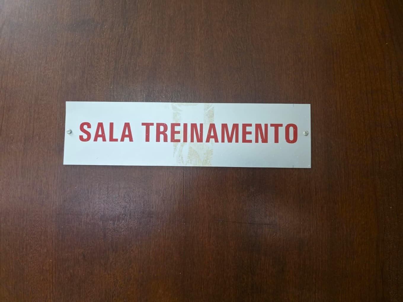 Foto 53 de 122: Comercial em leilão em Cascavel - PR — EDIFÍCIO COMERCIAL (CASCAVEL) E BENS MÓVEIS