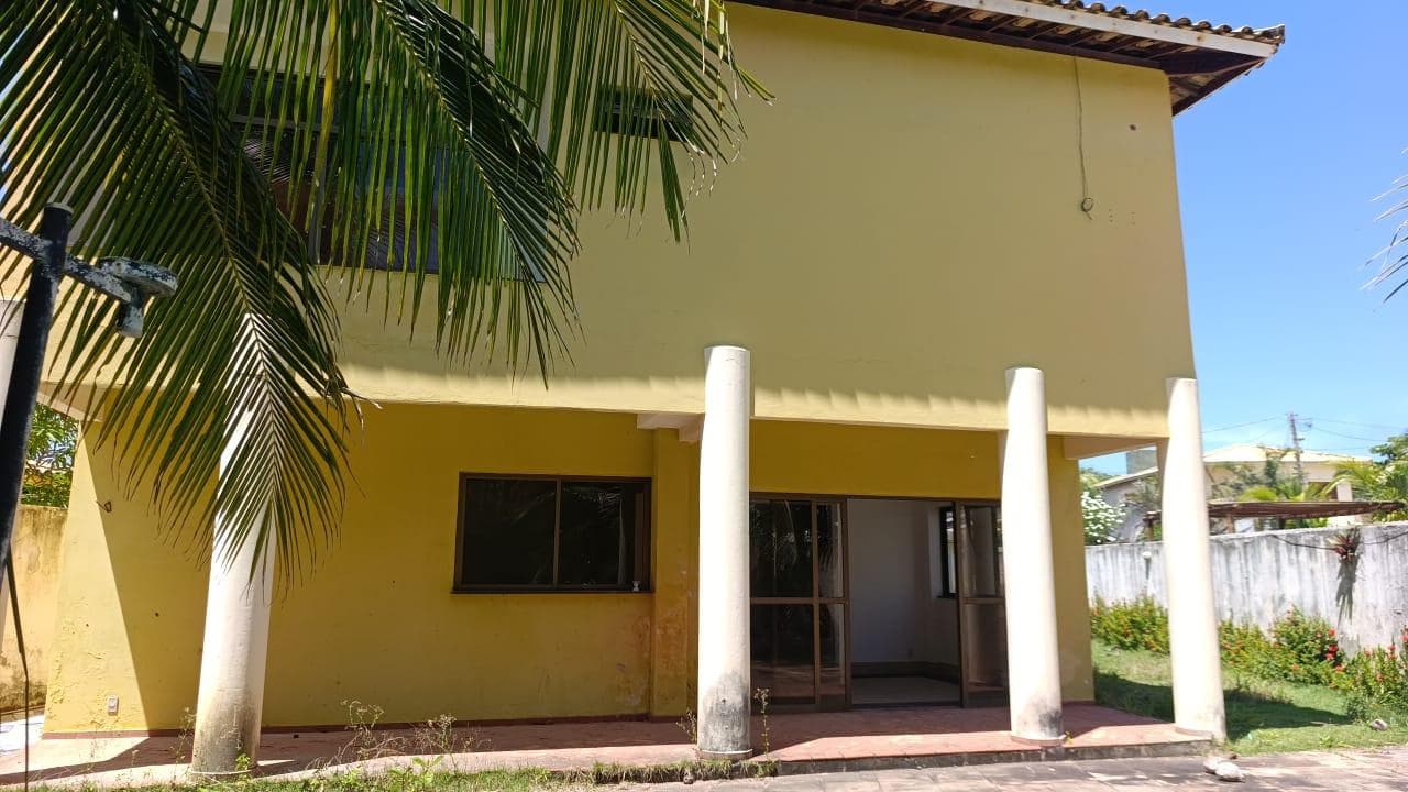 Foto 2 de 20: Casa em leilão em Camaçari - BA, bairro Jauá — Casa em condomínio 568m², 6 vagas, Desocupada no Jauá, Camaçari/BA