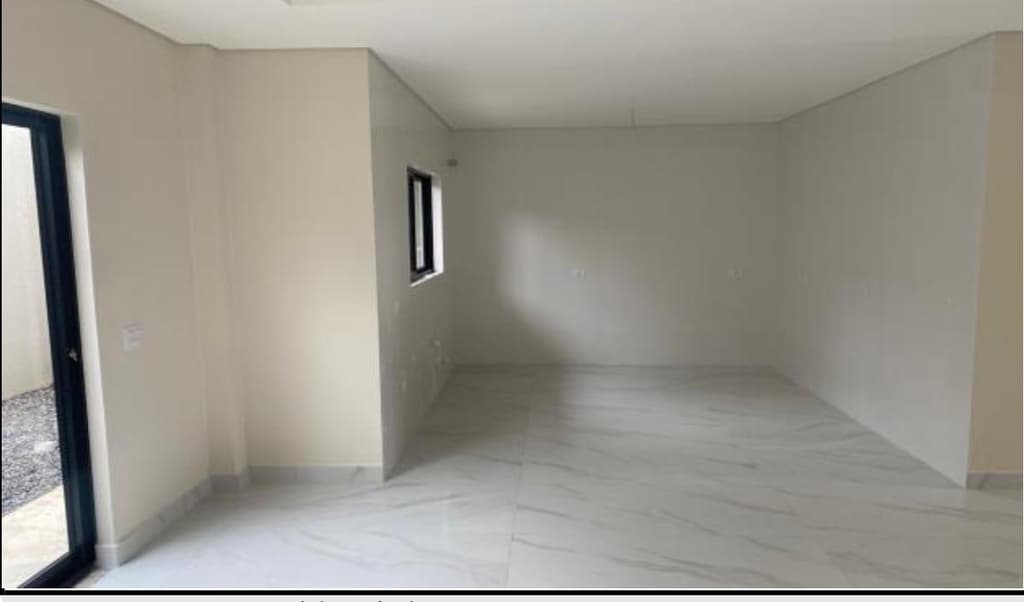 Foto 4 de 20: Casa em leilão em Curitiba - PR, bairro Xaxim — 157.06 m2, CURITIBA / PR