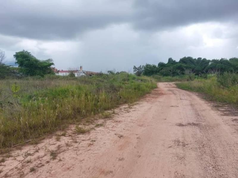 Foto 3 de 4: Terreno em leilão em Camaçari - BA — Terreno 10.543m² com Área 5.218m² | DESOCUPADO | Camaçari-BA | Espaço Alpha - Loteamento Parque Nascente do Capivara