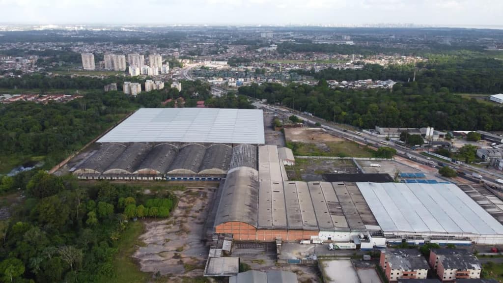 Foto 2 de 9: Terreno em leilão em Belém - PA — Terreno/Galpão 462.681m² Desocupado, Belém/PA