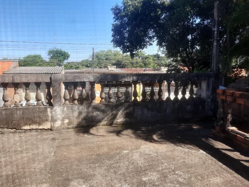 Foto 5 de 18: Apartamento em leilão em Piracicaba - SP, bairro Santa Terezinha — Prédio residencial situado à Rua Angatuba, nº 33, Piracicaba/SP