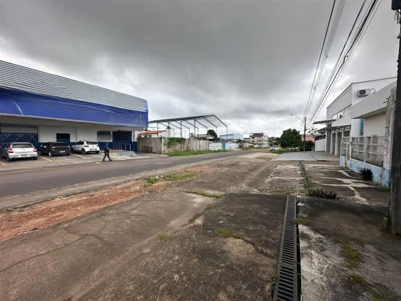 Foto 1 de 3: Comercial em leilão em Macapá - AP, bairro Buritizal — Galpão, Macapá / AP