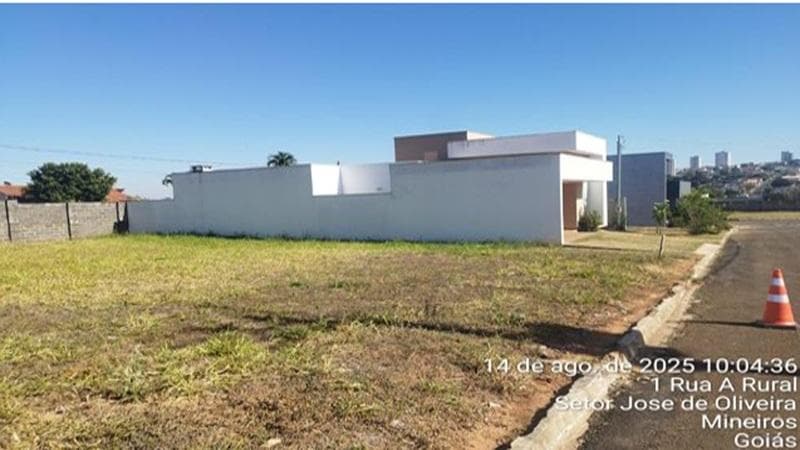 Foto 1 de 4: Terreno em leilão em Mineiros - GO, bairro Setor Boa Vista — TERRENO URBANO | A.T. 255,79 M² | CONDOMÍNIO RESIDENCIAL PARQUE DAS LARANJEIRAS | MINEIROS/GO