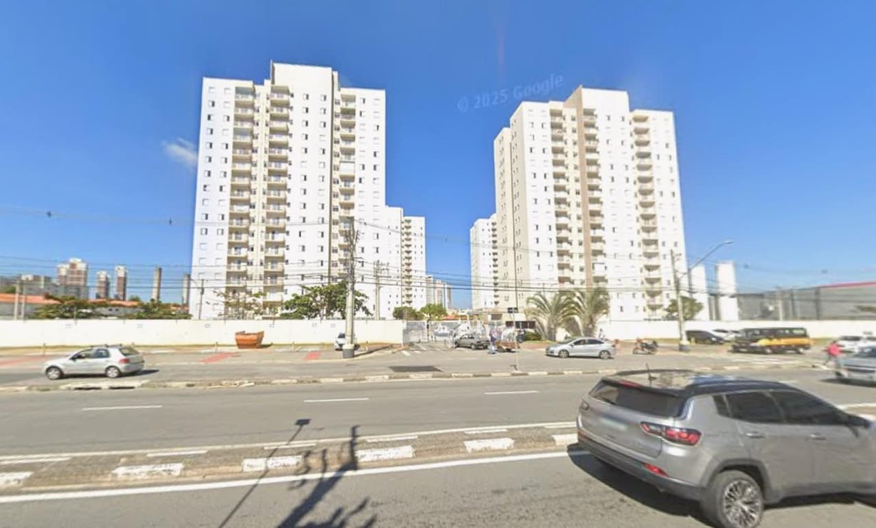 Foto 1 de 4: Apartamento em leilão em Mogi Das Cruzes - SP — Apto 65m², Desocupado, 1 Vaga no Cond. Res. Flex Mogi na Vila Mogilar em Mogi das Cruzes/SP