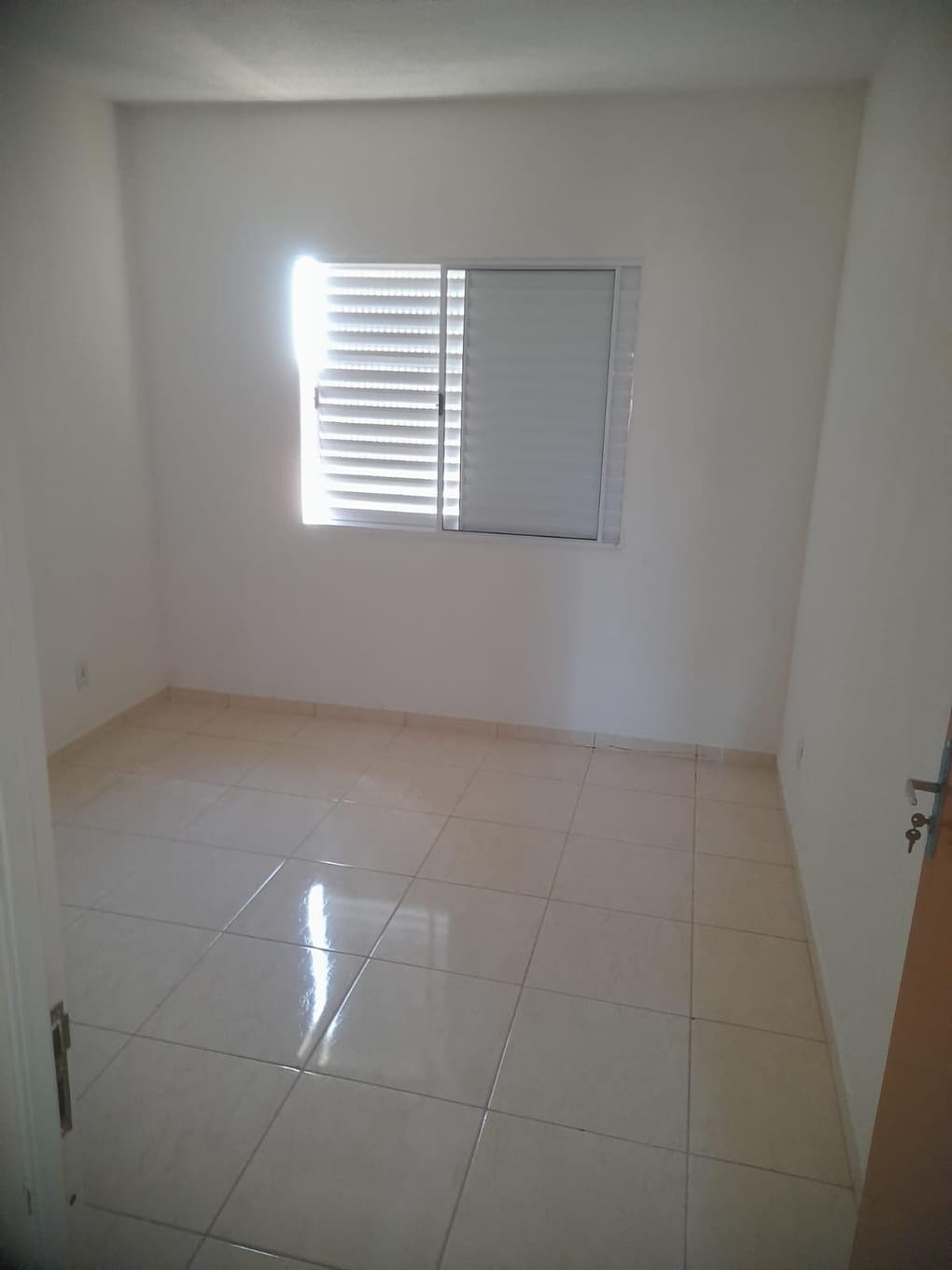 Foto 6 de 13: Casa em leilão em Neves Paulista - SP — Casa 100m², DESOCUPADA e vaga no Residencial Villagio Canto Chão, Neves Paulista/SP