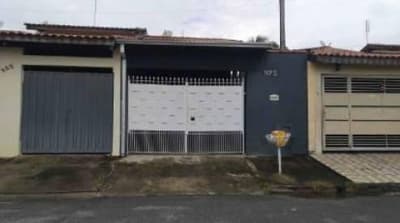 Foto 11 de 11: Casa em leilão em Lorena - SP, bairro Santa Terezinha — Casa, Ocupado, Lorena / SP (28% abaixo da avaliação)