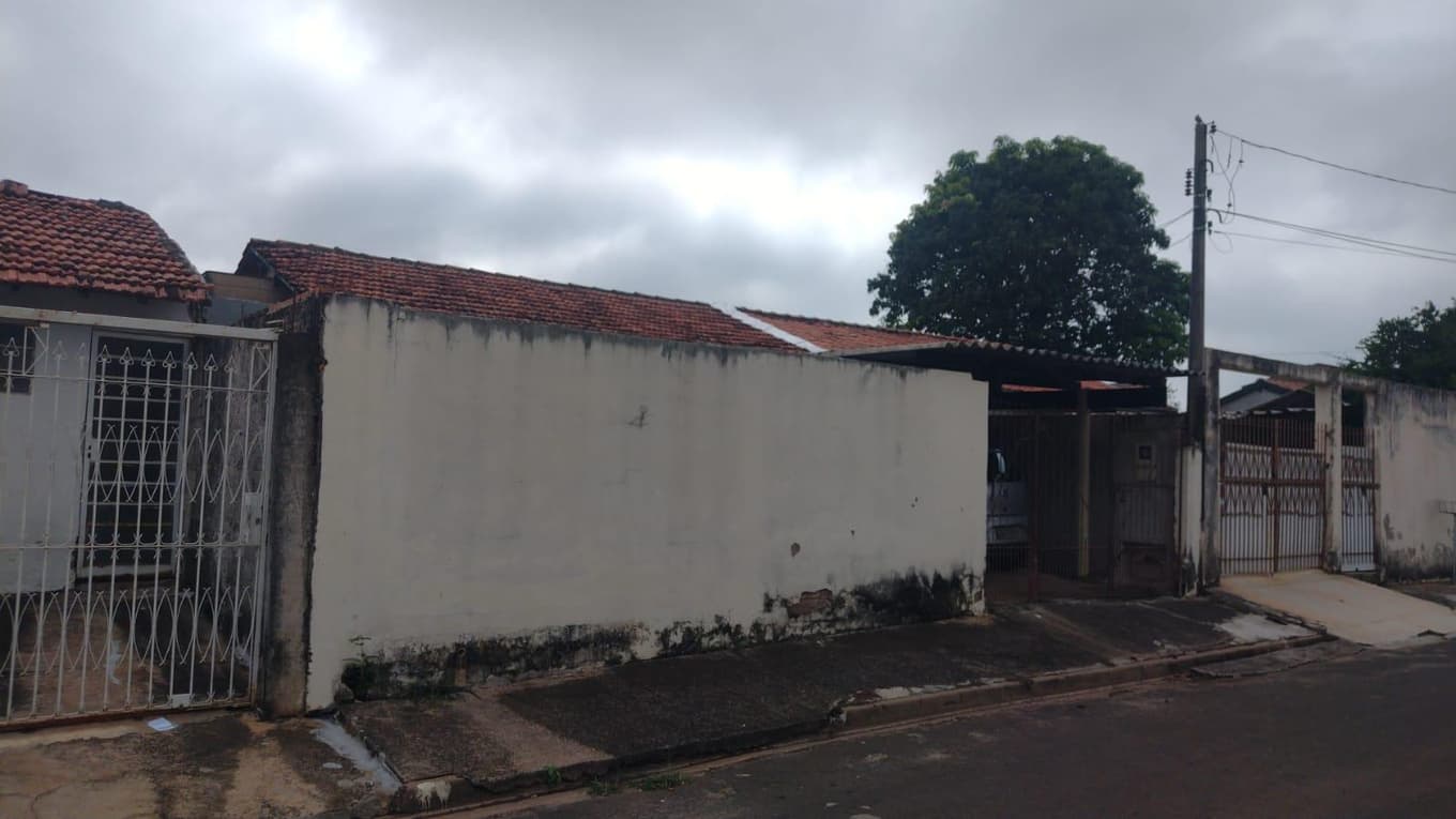 Casa em leilão em Piracicaba - SP — Casa 199m² Ocupada no Cecap em Piracicaba/SP