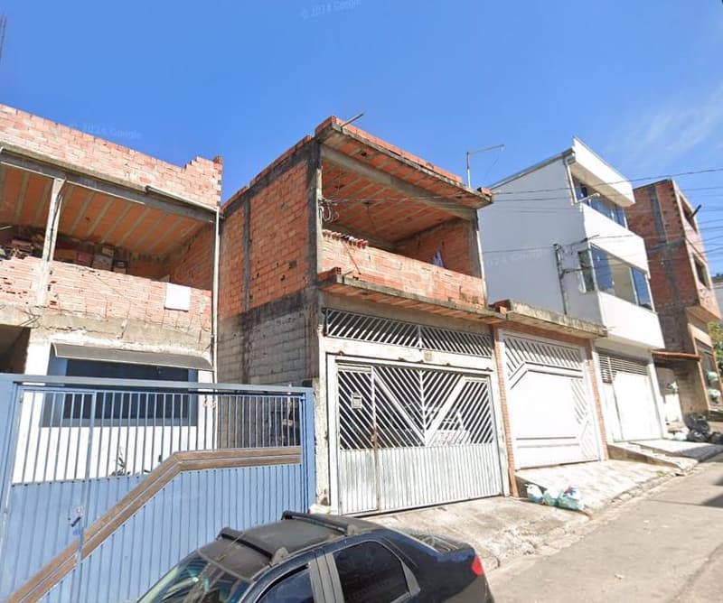 Terreno em leilão em Embu Das Artes - SP, bairro Jardim Vitória — Sobrado - Jardim VitóriaJardim Vitória - A.T. 150,00m² - A.C. 300,00m²