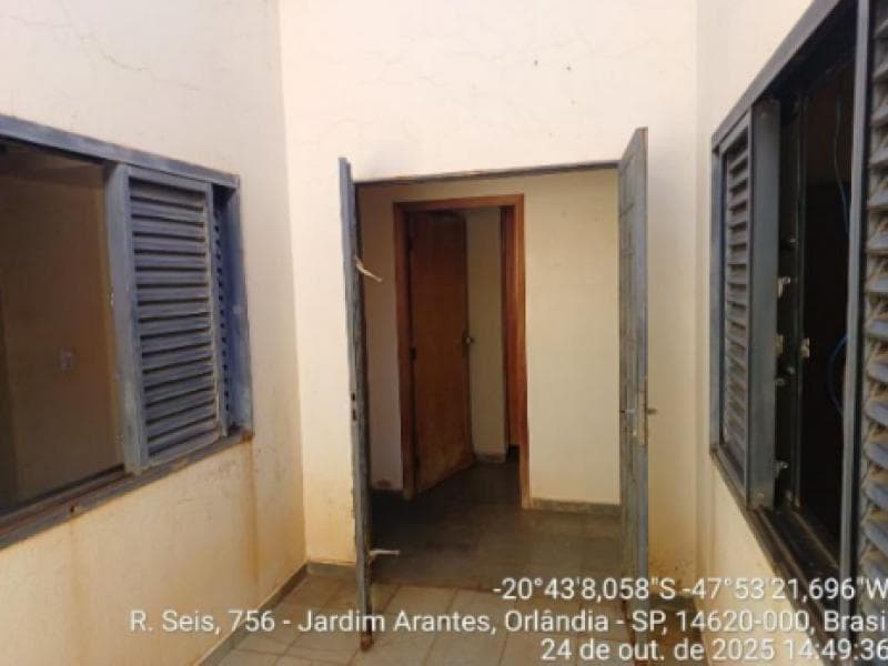 Foto 1 de 20: Casa em leilão em Orlândia - SP, bairro Centro — Casa, Orlândia / SP