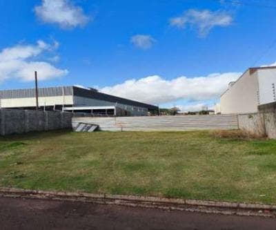 Imóvel em leilão em Ubiratã - PR, bairro Jardim Paraíso — IMÓVEL URBANO COM ÁREA TOTAL DE 360,00M2 LOTE 20- QUADRA 01 EM UBIRATÃ-PR