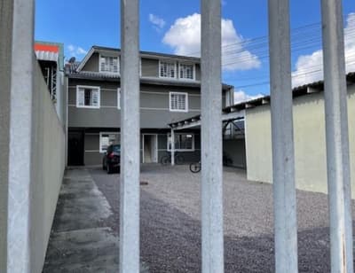 Foto 2 de 2: Apartamento em leilão em Curitiba - PR, bairro Hauer — Imóvel residencial (edifício de apartamentos), com terreno de 516,00m² e 599,31m² de área construída, no bairro Hauer, em Curitiba/PR.