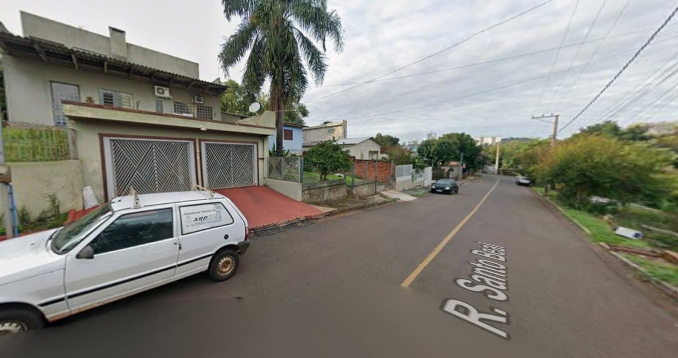 Foto 4 de 4: Casa em leilão em Ijuí - RS, bairro Storch — Casa 248m² | Bairro Storch, Ijuí/RS | Terreno 362m² | Excelente Custo-Benefício, Oportunidade para Investidor com 50% de Desconto na 2ª Praça!