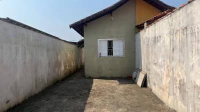 Foto 3 de 12: Casa em leilão em Mongaguá - SP, bairro Vila Atlântica — Casa, Mongaguá / SP