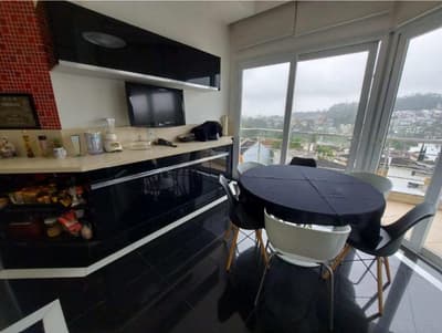 Foto 13 de 42: Casa em leilão em São Bernardo Do Campo - SP — Casa, A.T. 375m², A.C. 809m², 4 suítes, 4 vagas, piscina, hidromassagem, Condomínio Swiss Park, Demarchi