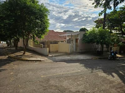 Terreno em leilão em Umuarama - PR — Lote de terras n° 6, do Loteamento denominado CONJUNTO RESIDENCIAL OURO BRANCO, Umuarama - PR