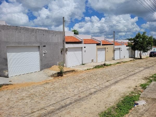 Foto 1 de 2: Casa em leilão em Horizonte - CE, bairro Vertente — Casa 66,15m², 2 dormitório(s), 1 vaga(s) na garagem - VERTENTE, HORIZONTE CE