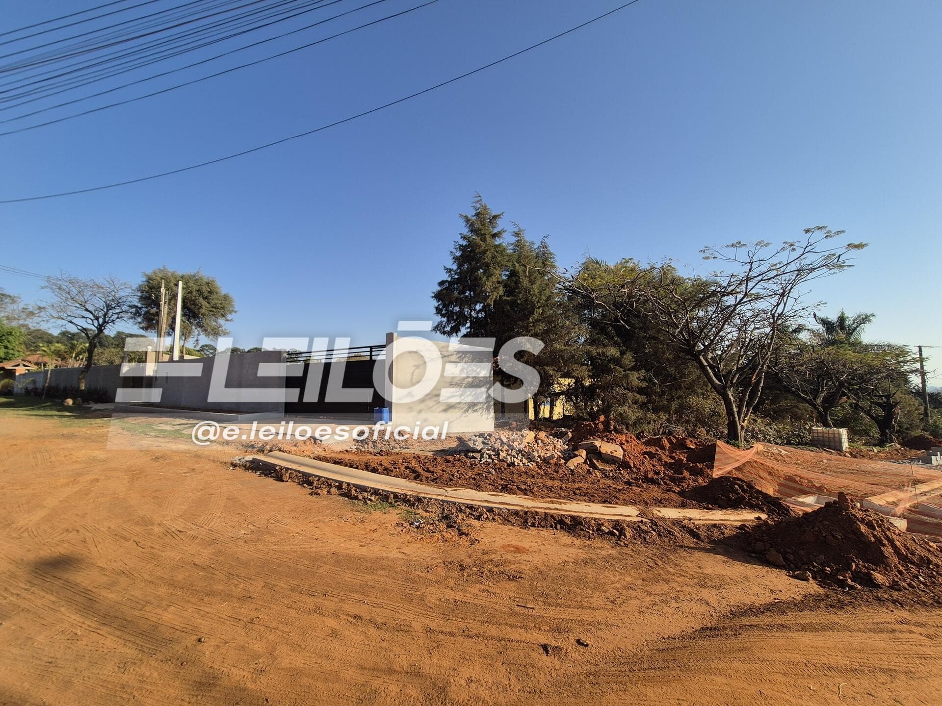 Foto 4 de 23: Casa em leilão em Araçoiaba Da Serra - SP — Chácara, área de 850m² - Araçoiaba da Serra SP