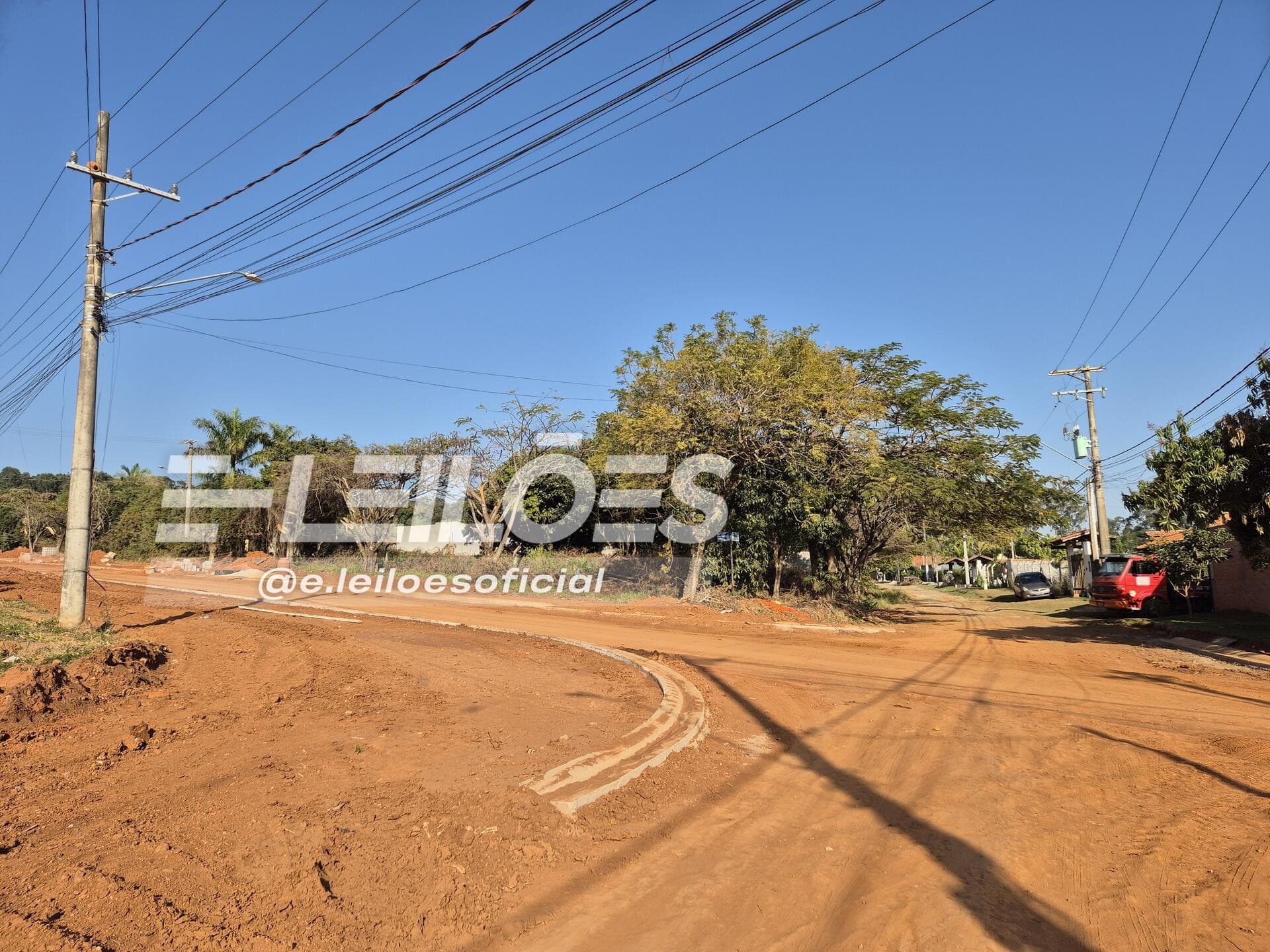 Foto 1 de 11: Casa em leilão em Araçoiaba Da Serra - SP — Chácara, área de 1.260m² - Araçoiaba da Serra SP