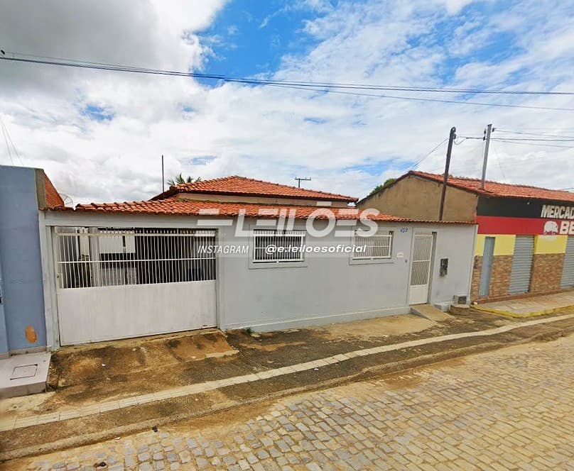 Foto 3 de 3: Casa em leilão em São Félix Do Coribe - BA — Casa 209,7m², 3 dormitório(s), 2 vaga(s) na garagem - AGNELO BRAGA, SAO FELIX DO CORIBE BA