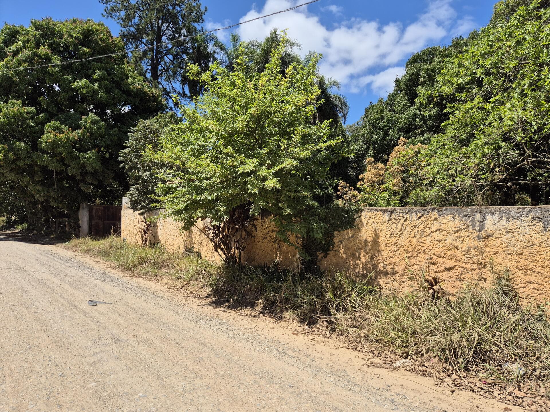 Foto 8 de 46: Terreno em leilão em Araçoiaba Da Serra - SP — Terreno com área de 4.235m² - Araçoiaba da Serra SP