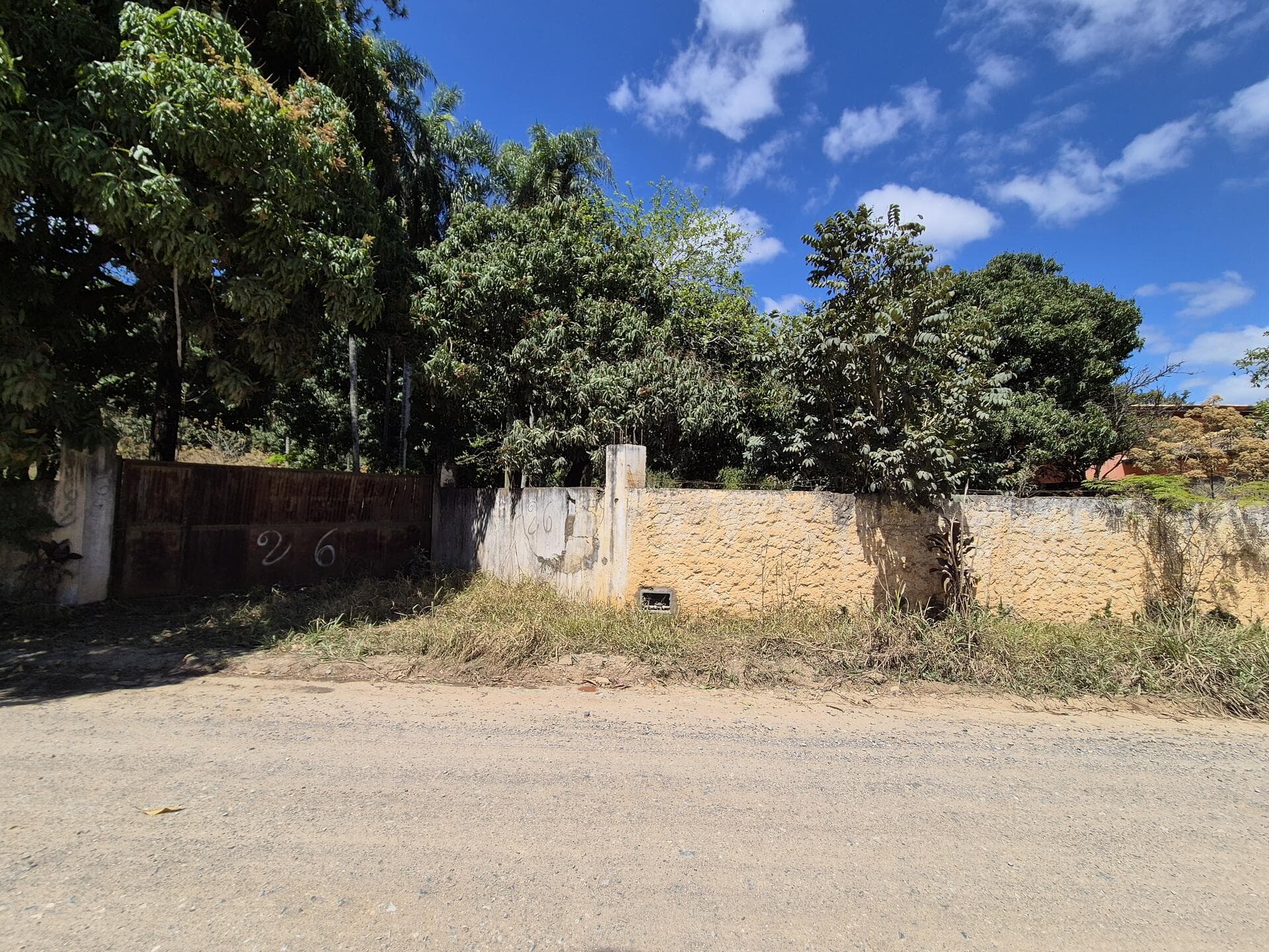 Foto 12 de 46: Terreno em leilão em Araçoiaba Da Serra - SP — Terreno com área de 4.235m² - Araçoiaba da Serra SP