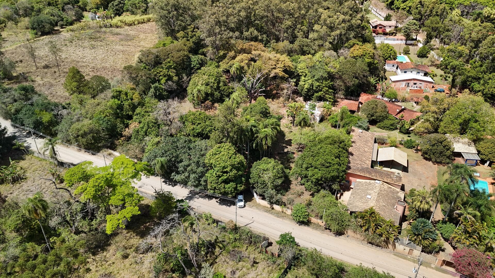 Foto 20 de 46: Terreno em leilão em Araçoiaba Da Serra - SP — Terreno com área de 4.235m² - Araçoiaba da Serra SP