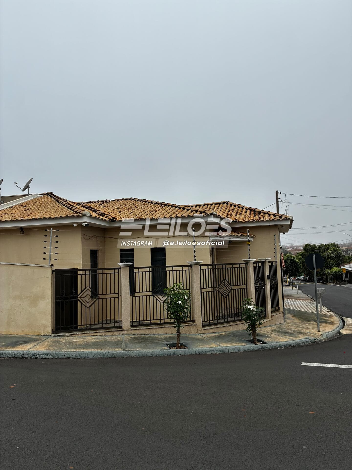 Foto 1 de 10: Casa em leilão em Santa Adélia - SP, bairro Jardim Darcisinho — Residencial, área 205,22m² - Jardim Darcisinho - Santa Adélia/SP
