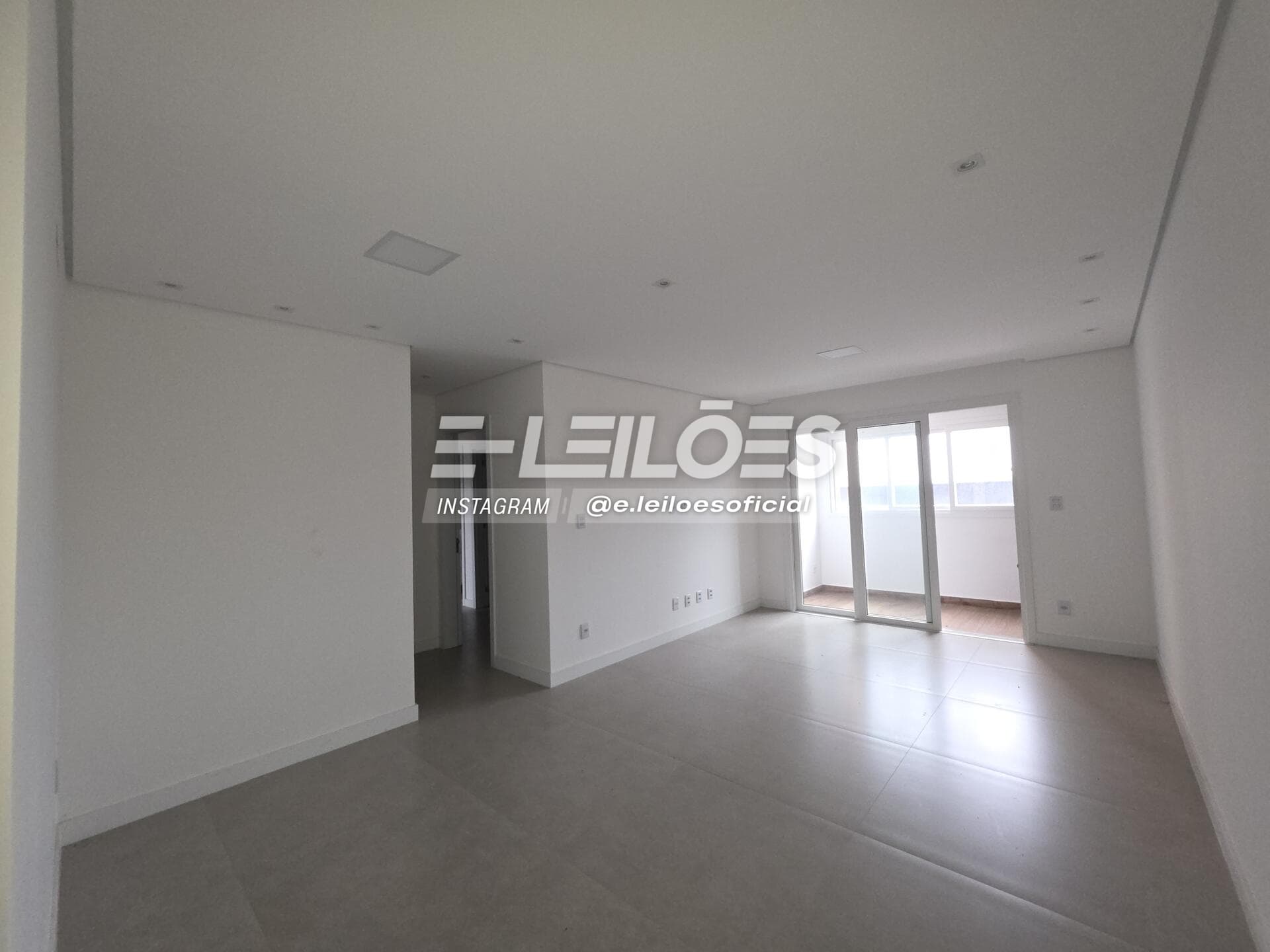 Foto 5 de 24: Apartamento em leilão em Bauru - SP, bairro Jardim Terra Branca — Apto. área total 161,17m² - Torre Kyoto Residencial Oriente - Bauru/SP