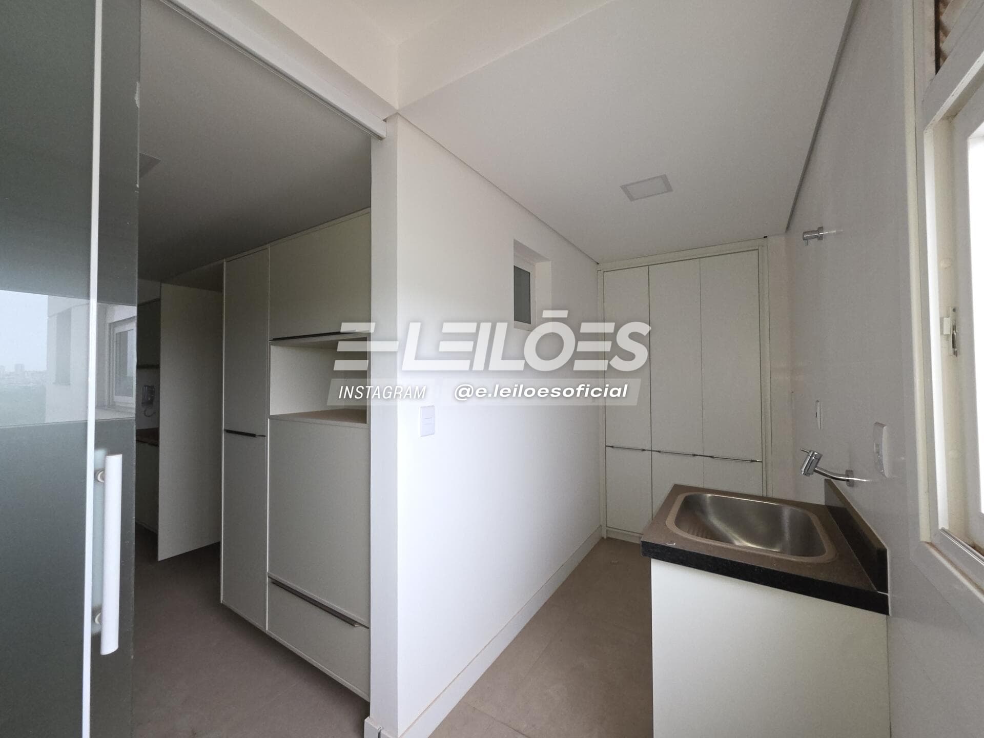 Foto 6 de 28: Apartamento em leilão em Bauru - SP, bairro Jardim Terra Branca — Apto. área total 161,17m² - Torre Kyoto Residencial Oriente - Bauru/SP