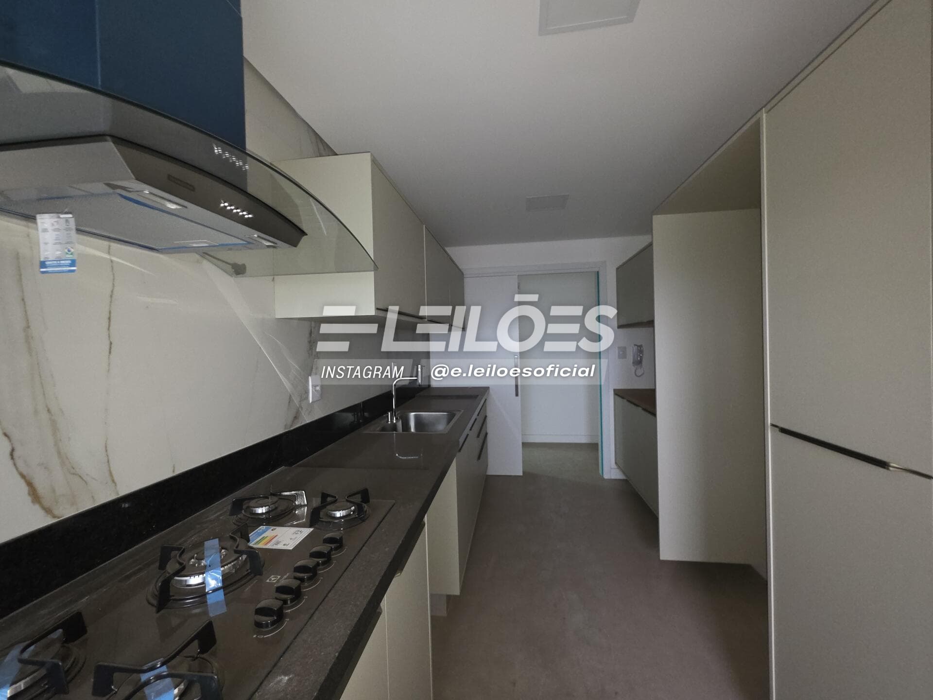 Foto 7 de 28: Apartamento em leilão em Bauru - SP, bairro Jardim Terra Branca — Apto. área total 161,17m² - Torre Kyoto Residencial Oriente - Bauru/SP