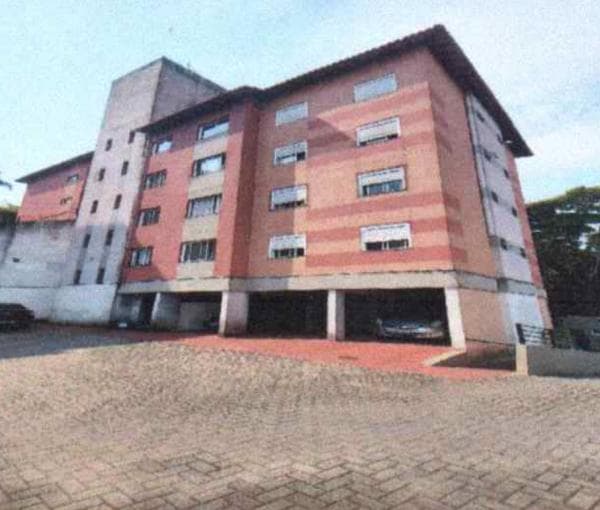 Apartamento em leilão em Embu Das Artes - SP — APARTAMENTO EM EMBU