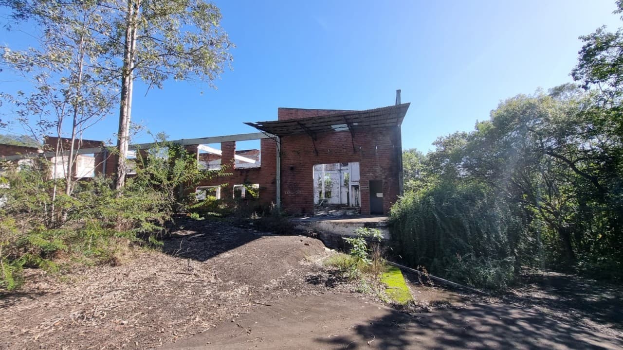 Foto 13 de 38: Terreno em leilão em Novo Hamburgo - RS, bairro Roselândia — TERRENO DE 7.341,87m² FRENTE PARA A BR 116 EM NOVO HAMBURGO/RS
