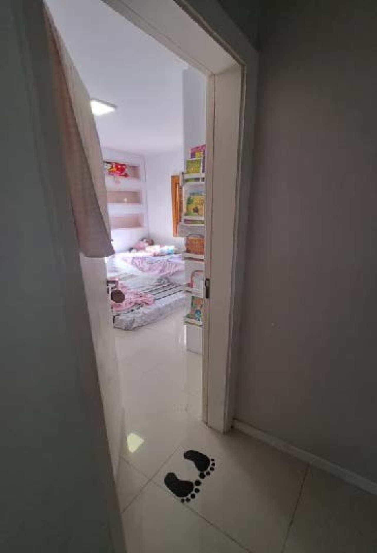 Foto 8 de 13: Casa em leilão em Campo Bom - RS — CASA COM ÁREA DE 77.52m² E TELHEIRO DE 15.75m² SOBRE TERRENO DE 427.27m² NA CIDADE DE CAMPO BOM