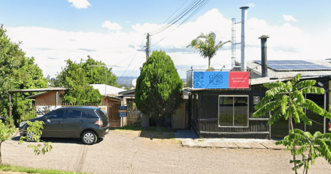 Foto 1 de 3: Comercial em leilão em Novo Hamburgo - RS, bairro Rondônia — PRÉDIO RESIDENCIAL E COMERCIAL (DOIS SOBRADOS E UM PRÉDIO COMERCIAL)  NO BAIRRO RONDÔNIA, NOVO HAMBURGO/RS