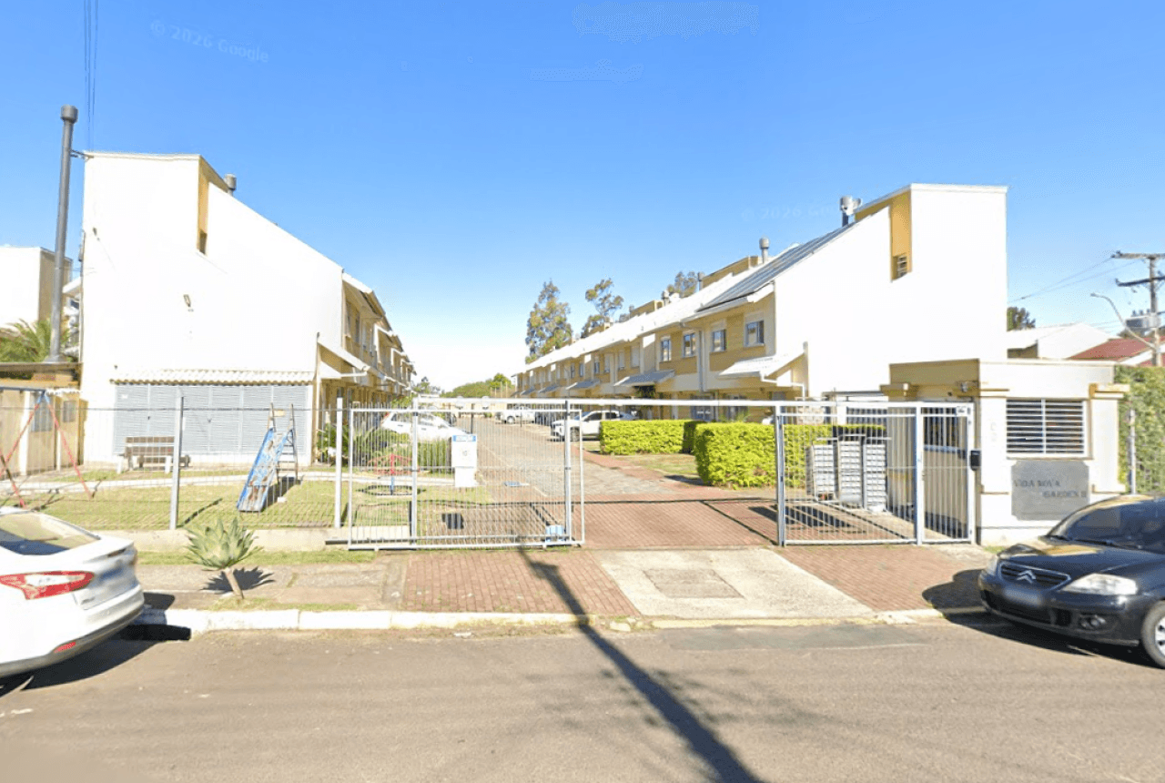 Casa em leilão em Porto Alegre - RS — CASA Nº 06 DO CONDOMÍNIO RESIDENCIAL VIDA NOVA GARDEN II