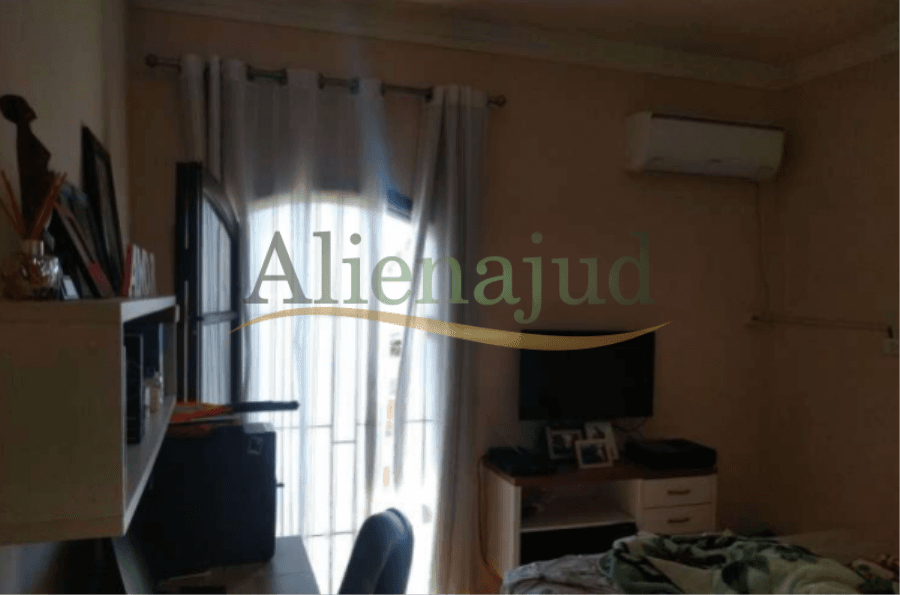Foto 5 de 13: Terreno em leilão em Guarujá - SP — Residência geminada assobrada e edícula c/ área útil de 131,61625m² situada na Rua Attilio Gelsomini Residência geminada assobrada e edícula c/ área útil de 131,61625m² situada na Rua Attilio Gelsomini