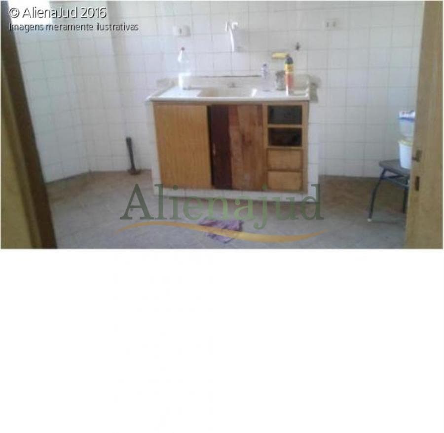 Foto 6 de 7: Apartamento em leilão em Santos - SP — Edifício São Vicente - Apto 31 APTO 2 Dorm. Saboó - Santos/SP