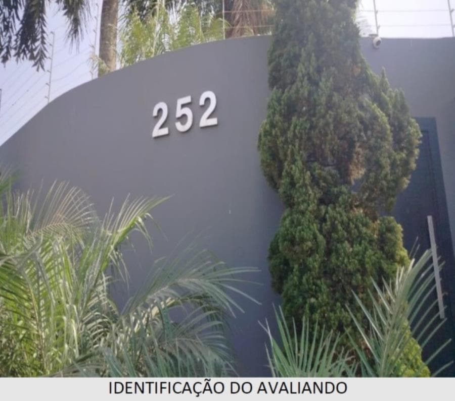 Foto 2 de 50: Casa em leilão em Patos De Minas - MG, bairro Alto dos Caiçaras — Patos de Minas/MG - Alto dos Caiçaras - Casa com 790m² Leilão Banco Inter