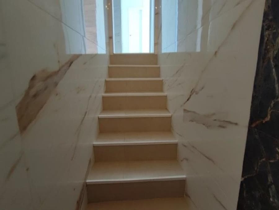 Foto 15 de 41: Casa em leilão em Itajaí - SC, bairro Santa Regina — Itajaí/SC – Espinheiros – Casa com 382m² Leilão Banco Inter