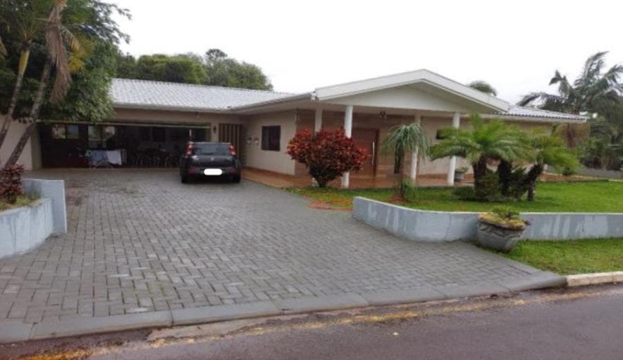 Foto 1 de 27: Casa em leilão em Cascavel - PR, bairro Parque Verde — Cascavel/PR - Parque Verde - Casa com 317m² Leilão Banco Inter