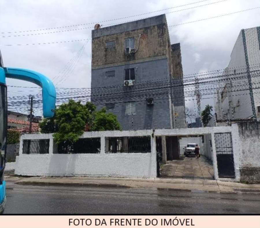 Foto 2 de 20: Apartamento em leilão em Recife - PE, bairro Imbiribeira — Recife/PE - Imbiribeira - Apartamento com 71m² Leilão Banco Inter
