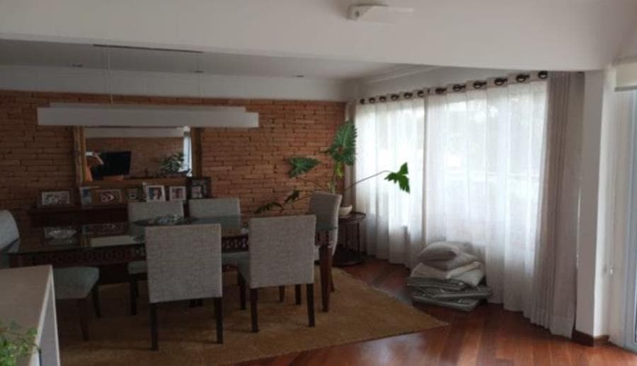 Foto 4 de 25: Casa em leilão em São Paulo - SP, bairro Jardim Leonor — São Paulo/SP - Jardim Leonor - Casa com 357m² Leilão Banco Inter