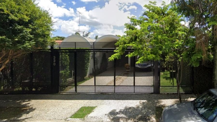 Foto 1 de 25: Casa em leilão em São Paulo - SP, bairro Jardim Leonor — São Paulo/SP - Jardim Leonor - Casa com 357m² Leilão Banco Inter