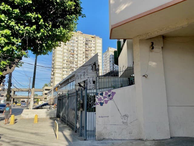 Foto 5 de 9: Apartamento em leilão em Rio De Janeiro - RJ — Apto 107m² São Francisco Xavier-RJ