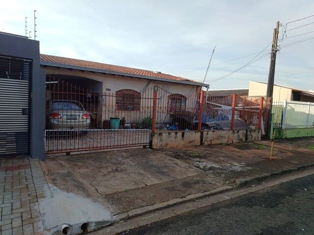 Foto 2 de 5: Terreno em leilão em Londrina - PR — LOTE DE TERRAS SOB Nº 27, DA QUADRA Nº 02, COM ÁREA DE 254,19M² - RUA LUIZ GONZAGA LOPES, 126