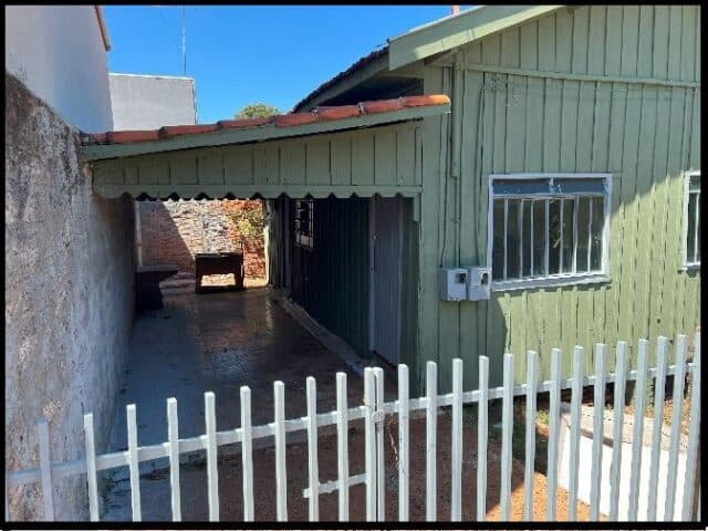 Foto 6 de 9: Terreno em leilão em Assaí - PR, bairro Centro — 100% DO IMOVEL, PERTENCENTE A SRA. KARINA GONCALVES BORGES VEIGA VASQUEZ (AV. 005/2.440) - DATA DE TERRAS SOB NO 1-B DA